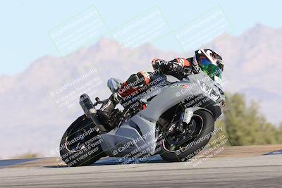 media/Dec-04-2025-Racers Edge (Thu) [[5ebc9f124d]]/3-B Group/4-Session 2 (Turn 9 Entry)/